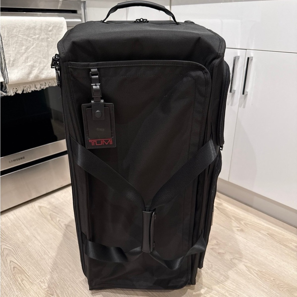 TUMI Alpha 3 Large Split 2 Wheel Duffel